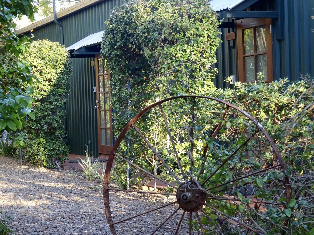 Lagoon Pocket Bed & Breakfast 外观 照片